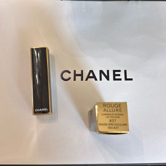 Chanel Rouge Allure shade 837 (Spectacular) Red~Discontinued & Limited Edition - Picture 6 of 7